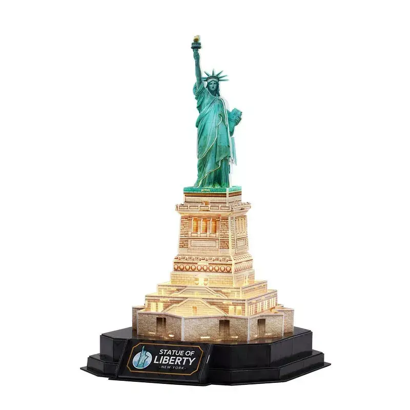 3D-пазл CubicFun 306-L536H LED Statue of Liberty Photo 3