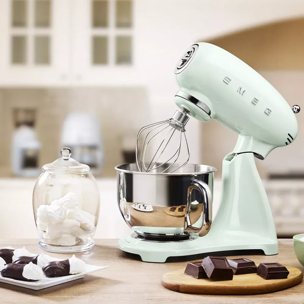 Кухонный комбайн Smeg SMF03PGEU Photo 6