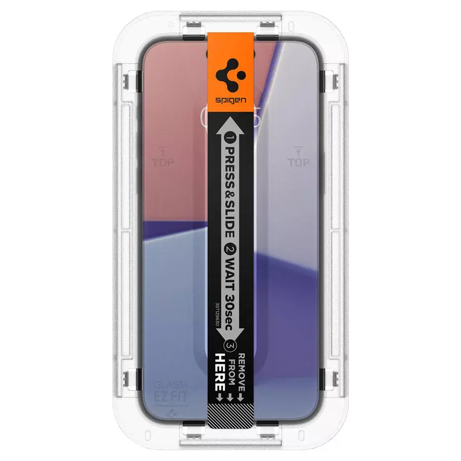 Ekrāna aizsargs Spigen iPhone 15 Glas.tR EZ Fit Photo 6