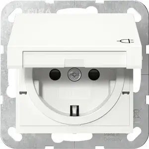 Розетка Schuko GIRA System 55, белая, IP44, 220–250 В, 50/60 Гц, глубина 32 мм