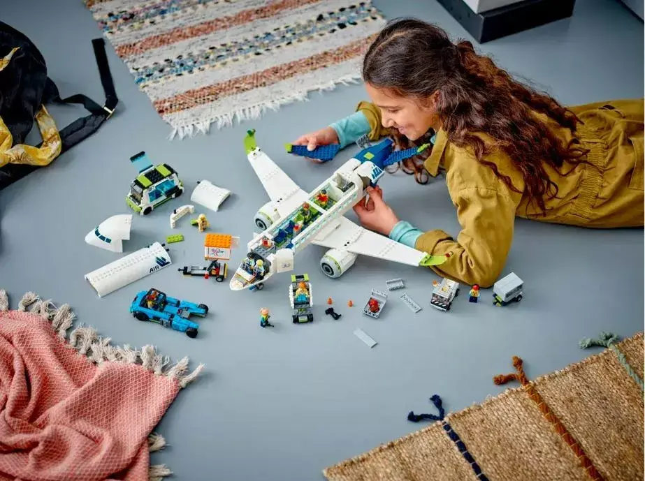 LEGO Passenger Plane 60367 building set Photo 2