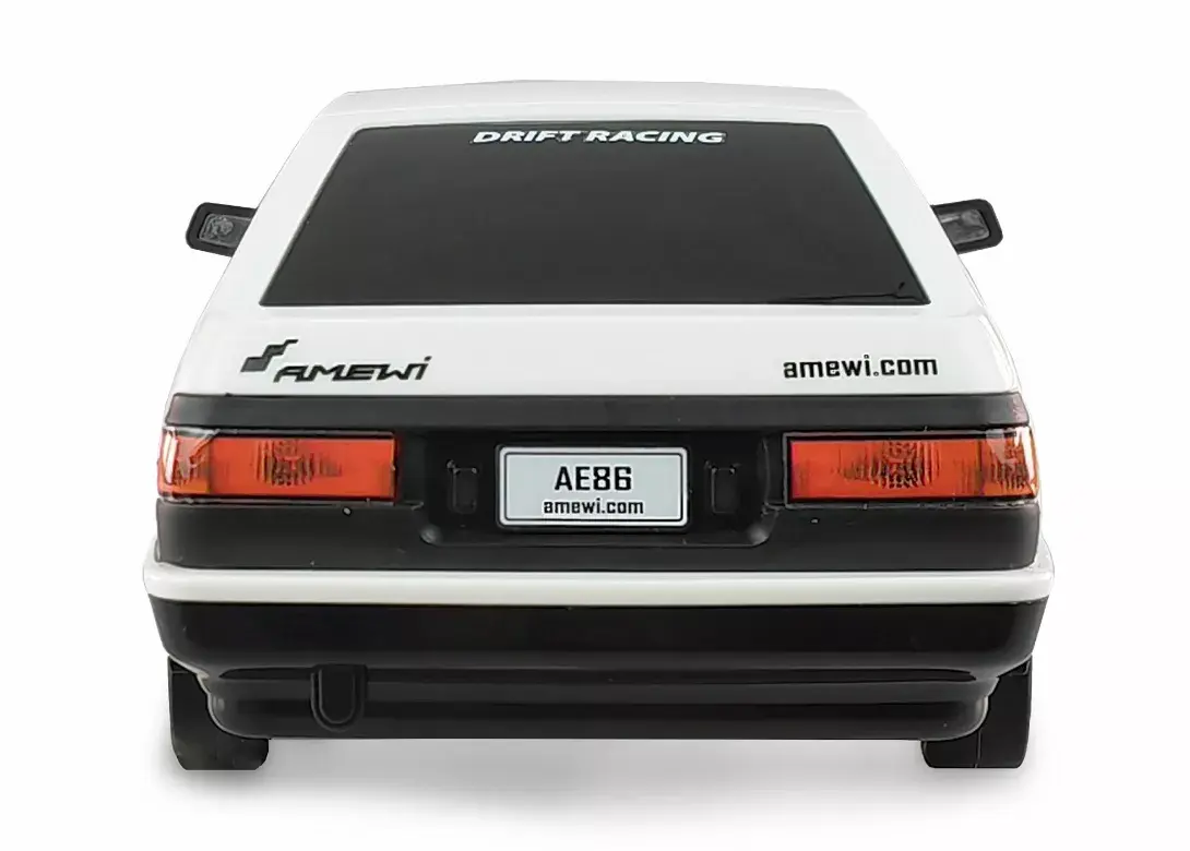 На дороге гоночная машина Amewi AE86 Trueno Photo 6