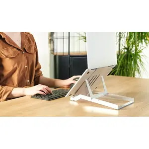 Whether you work in the office or at home -  Always on eye level