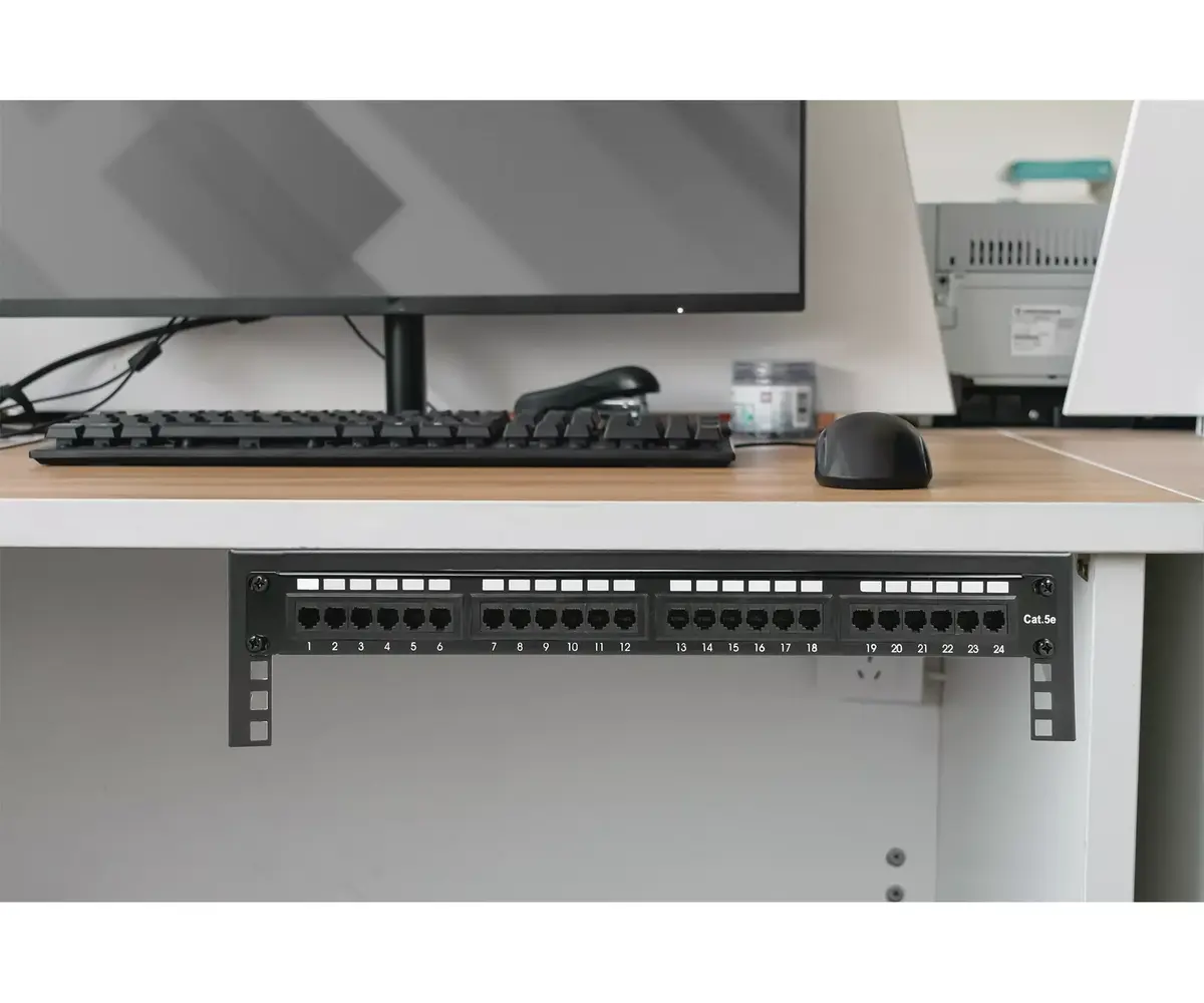 Кронштейн для настенного монтажа оборудования 19 дюймов Digitus 6U Photo 3
