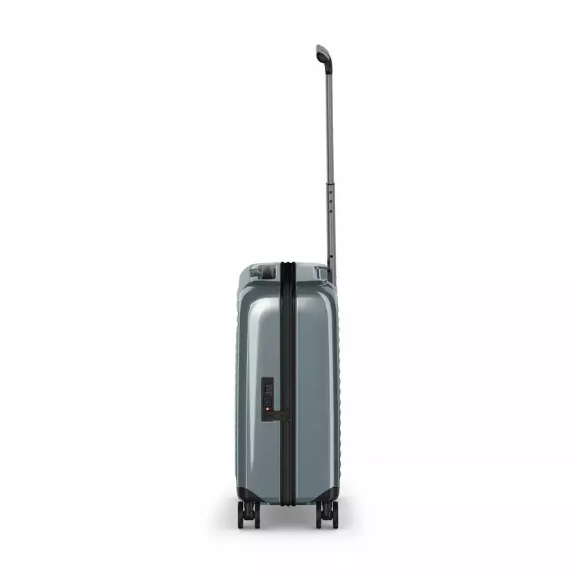 Троллейный чемодан Victorinox Airox Global Hardside Photo 13