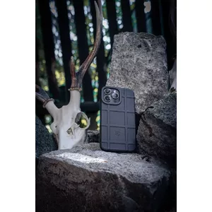 Tactical tactical infantry cover for Apple iPhone 15 Pro — Black protective phone sleeve