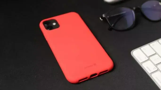 SWISSTEN Soft Joy silicone case for iPhone 15 Plus Photo 3
