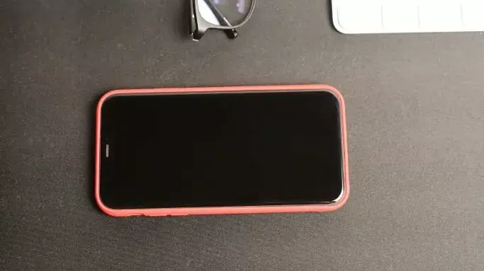 SWISSTEN Soft Joy silicone case for iPhone 15 Plus Photo 8