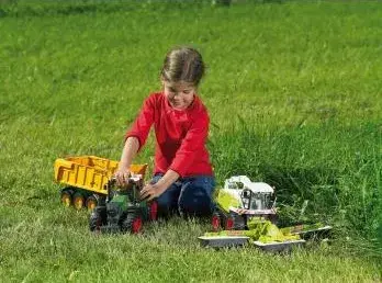 BRUDER Claas Disco 8550 C Plus игрушечная косилка Photo 12