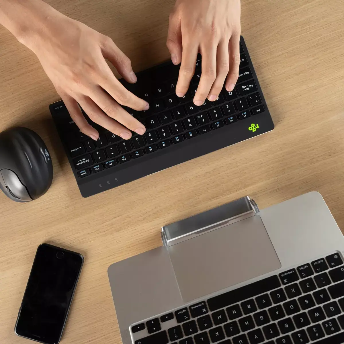 R-GO Compact Break ergonomiska tastatūra AZERTY Bluetooth Photo 2