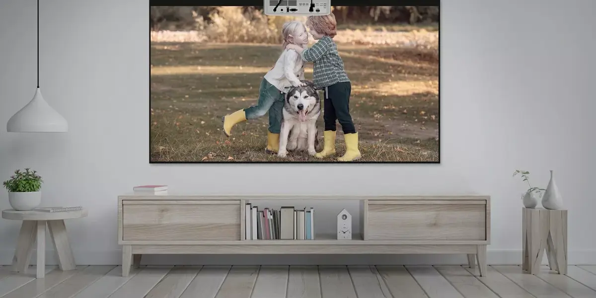 Short throw projector Optoma UHZ35ST Photo 12