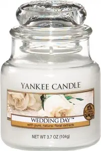 Yankee Candle Wedding Day Ароматизированная свеча Маленькая банка Белый стеклянный подсвечник 104г