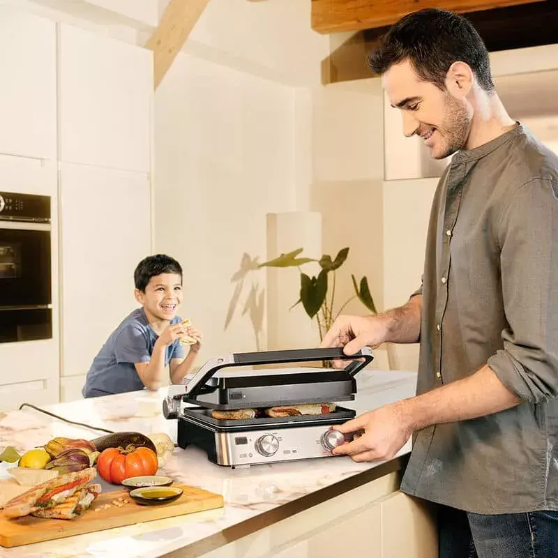 Контактный гриль Braun CG 7020 Photo 5