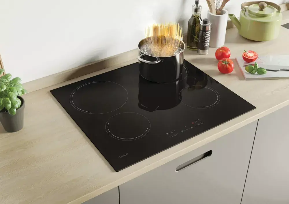 CANDY CH64CCB/4U2 ceramic hob — 4 zones Photo 6