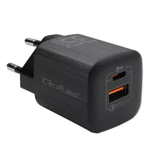 Зарядное устройство QOLTEC 50764, сетевое (в помещении) 35 Вт, USB-C PD 3.0 + USB-A, 5–20 В, евроштекер