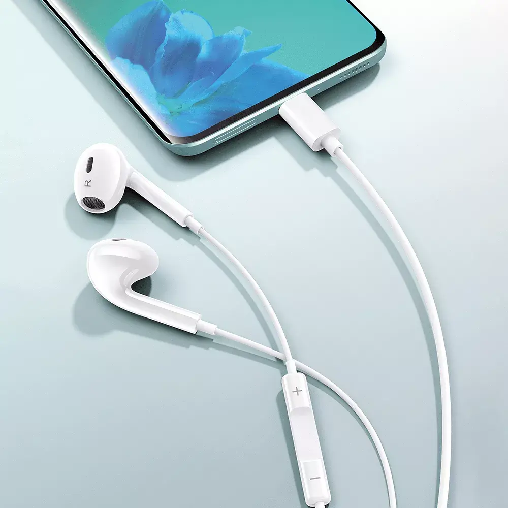 Проводные наушники maxlife MXEP-04 USB-C Photo 2