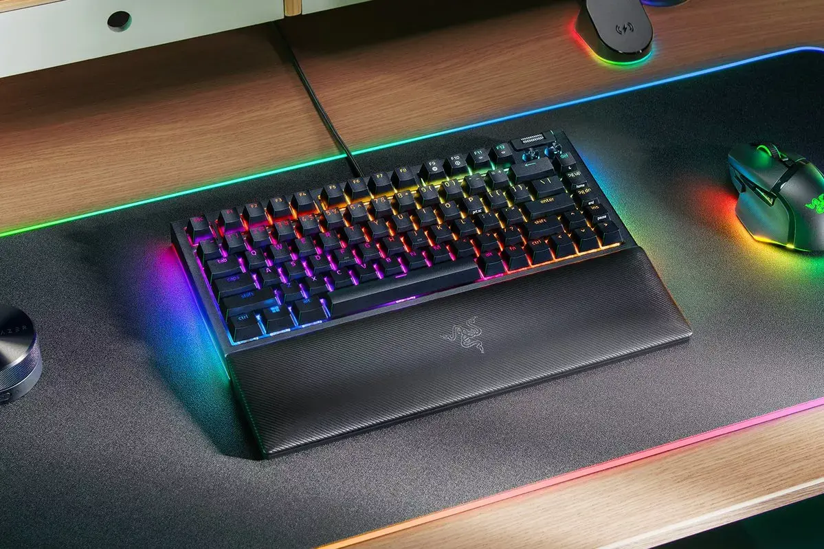 Клавиатура Razer BlackWidow V4 Photo 4