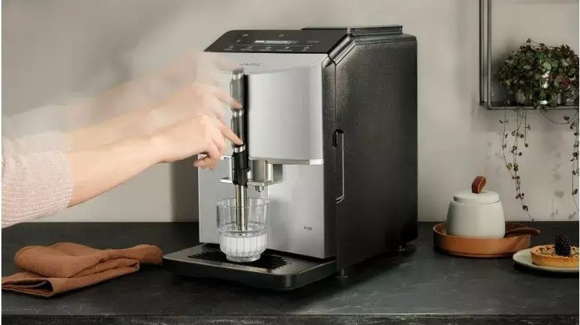 Siemens TF303E01 fully-automatic coffee maker Photo 10