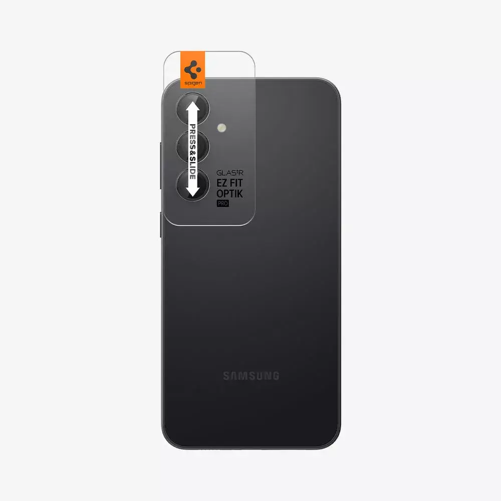 Защитное стекло Spigen AGL06987 Photo 2