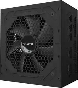Блок питания GIGABYTE UD750GM PG5 750 Вт