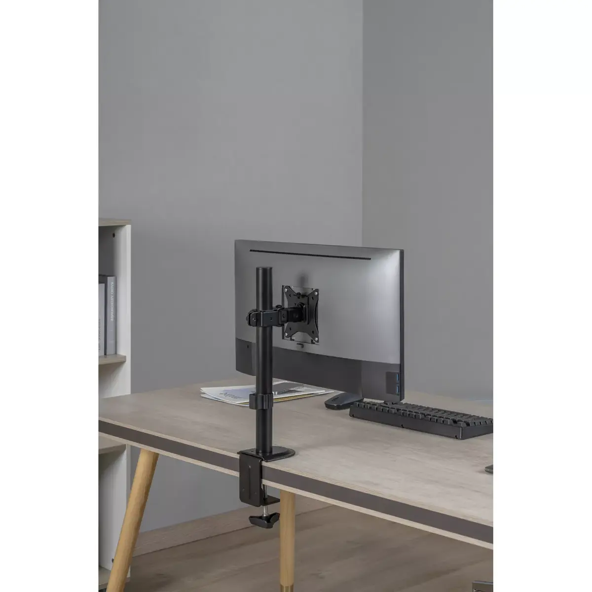 Gembird MA-D1-02 monitora statīvs 17"–32" Photo 10