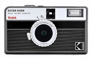 Kompaktā filmu kamera Kodak Ektar H35N 35 mm 22 mm Mehāniskais aizvars 1/100 s AAA Sārma Melns un Sudraba
