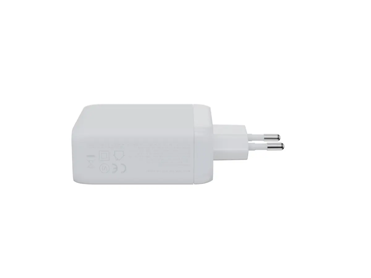 Xtorm XEC100 GaN2 Ultra Wall Charger Photo 10