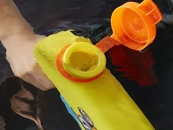 NERF Super Soaker Wave Spray Water Blaster Photo 2