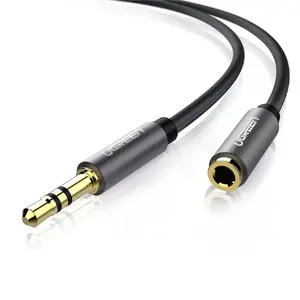 Ugreen 10592 3.5mm vīrišķais uz sievišķo audio pagarinātājkabelis 1m melns
