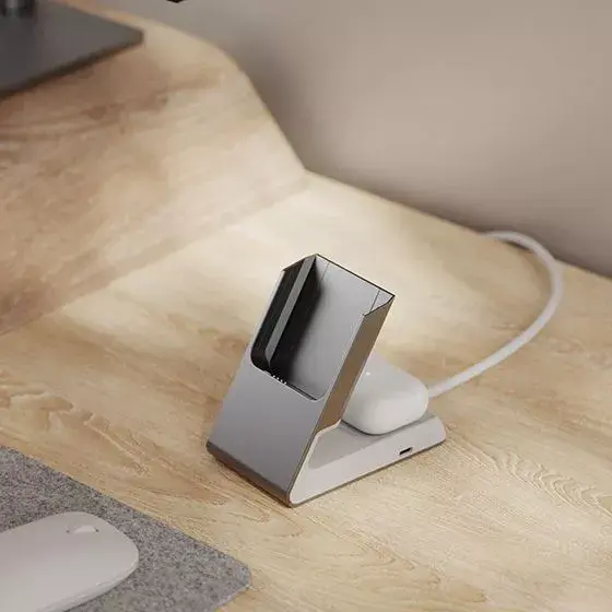 ALOGIC Matrix 2-in-1 Magnetic Charging Dock Photo 4