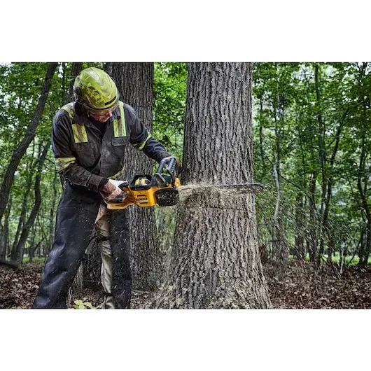 Chainsaw DeWALT DCMCS575N-XJ Photo 6