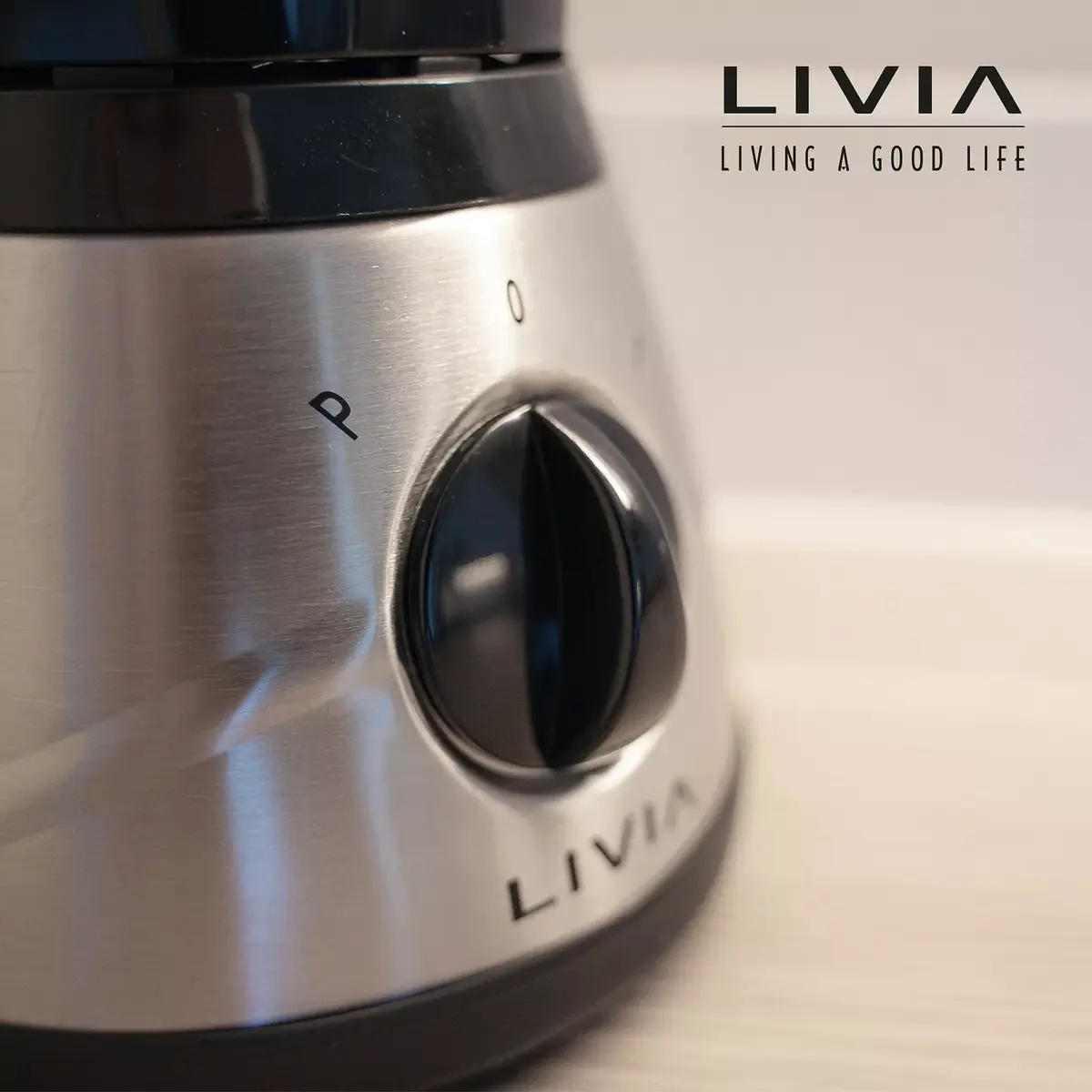 Блендер Livia BL10RST — компактный со стеклянной чашей Photo 5