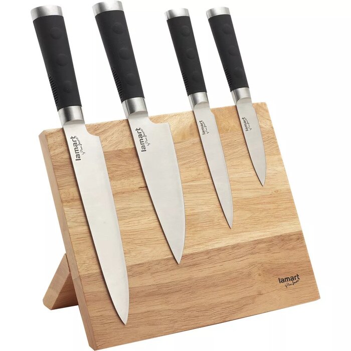 Kitchen knives