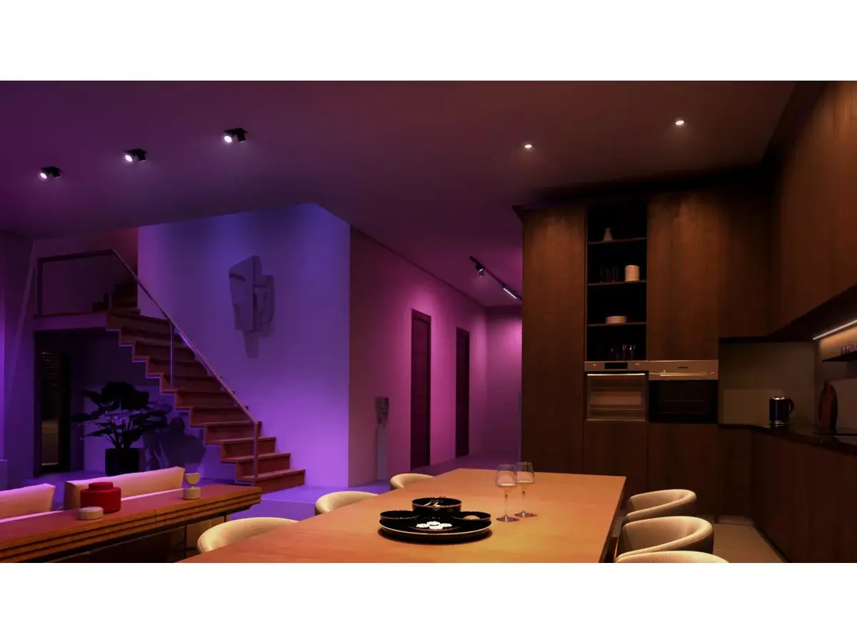 Philips Hue White & colour ambience MR16 smart spot Photo 5