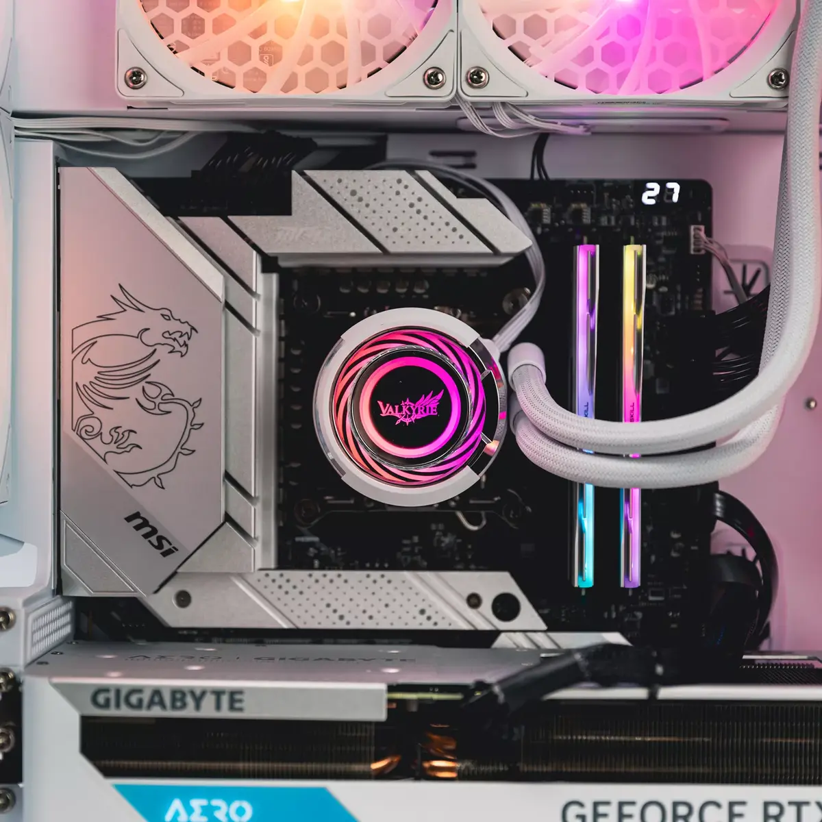 Система жидкостного охлаждения Valkyrie Jarn 240 ARGB White Photo 3
