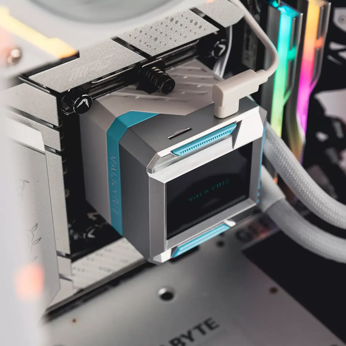 Система охлаждения All-in-one Valkyrie VK-AIOSY240W Photo 4
