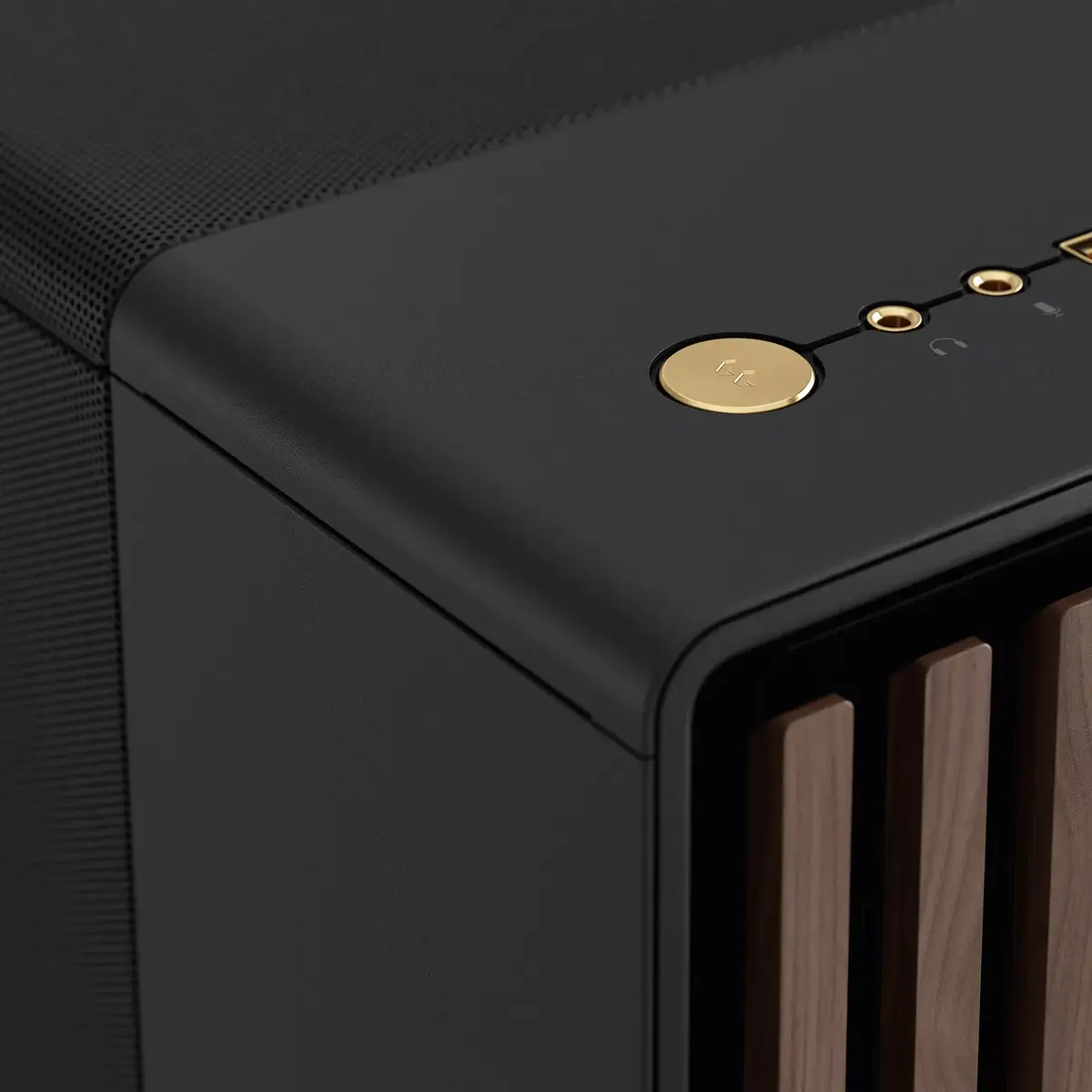 Компьютерный корпус Fractal Design North Photo 2