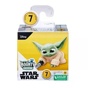 Фигурка Star Wars The Bounty Collection Grogu Inspect