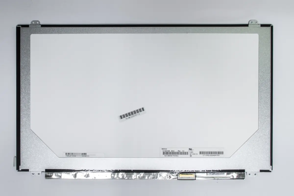 LG 15.6 collu Full HD