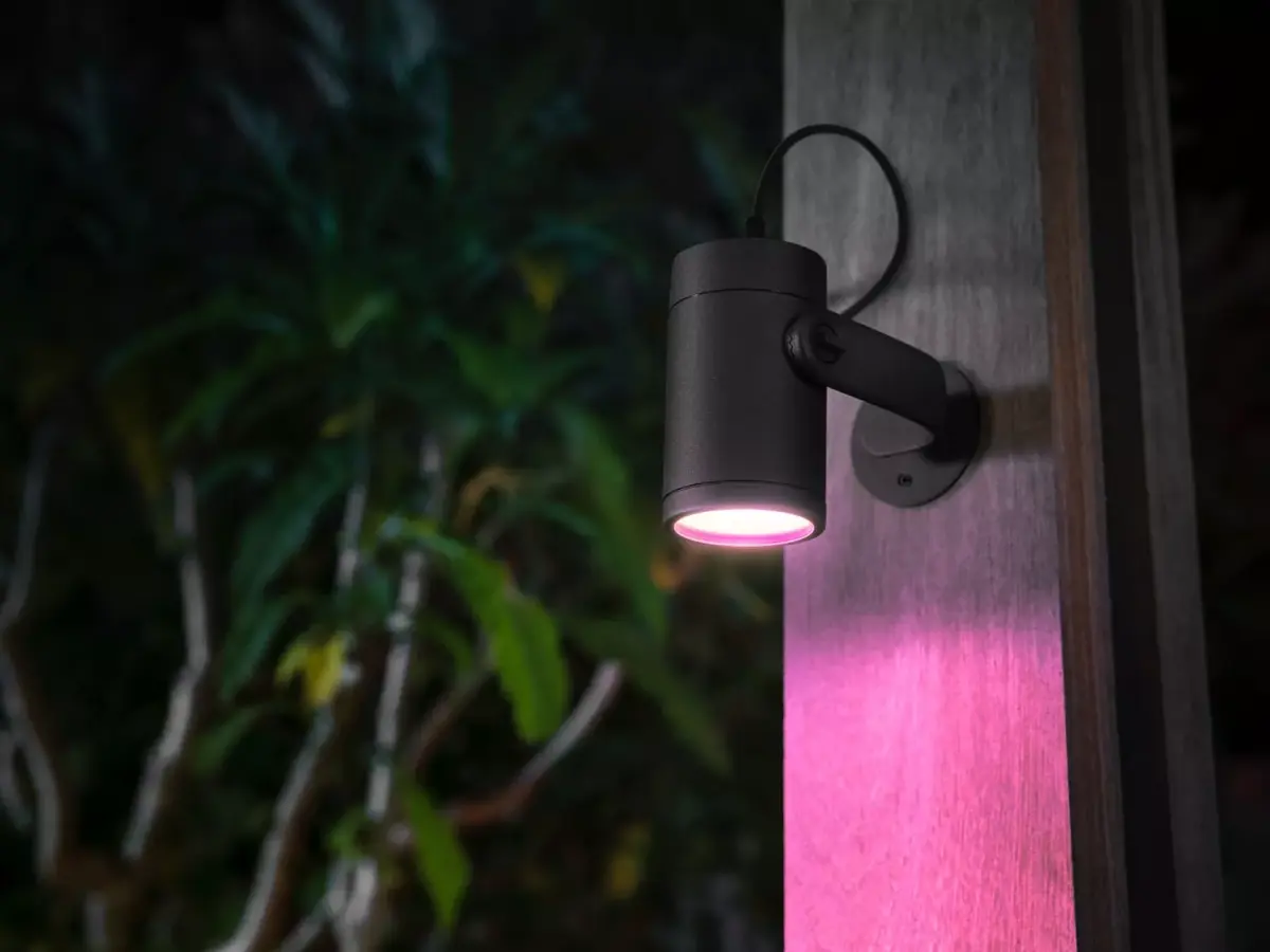 Viedais piekaramais gaismas ķermenis Philips Hue White and colour ambience Lily Outdoor spot light 1741430P7 Photo 2