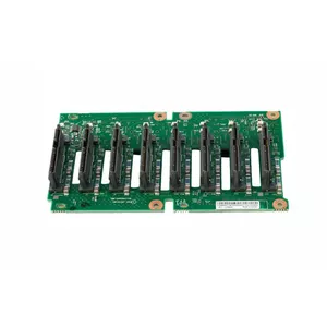 Servera komplekts IBM System x3650 M3 8HDD Kit 6Gbps — komplekts 8 HDD, atbalsts 6 Gb/s SAS/SATA