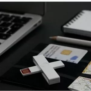 Card reader No name Smart Card Reader ID +ID White USB interface model 4748001003731