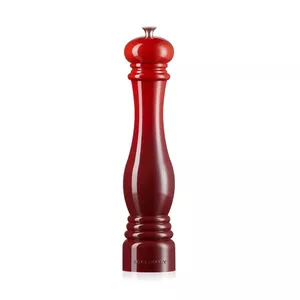 Pepper grinder Le Creuset 30 cm red – manual pepper mill, ceramic mechanism