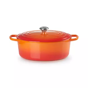 Le Creuset Signature Oval Casserole 7.5L Orange