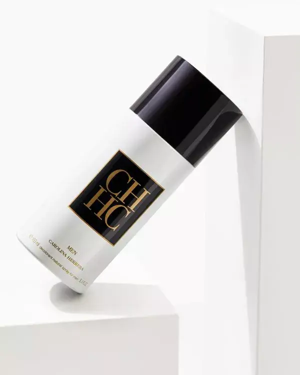 Deodorant spray Carolina Herrera CH Men 150 ml Photo 2