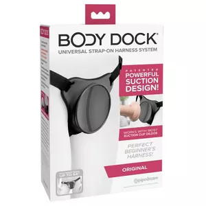 Strap-on josta Body Dock Original — sintētiska, melna, dokstacijas diametrs 8,6 cm, gurnu josta 61–137 cm
