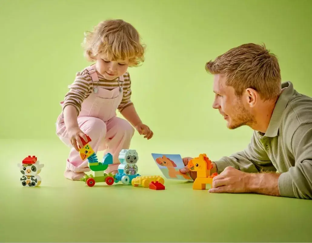 LEGO DUPLO Пассажирский поезд 10412 — конструктор Photo 3