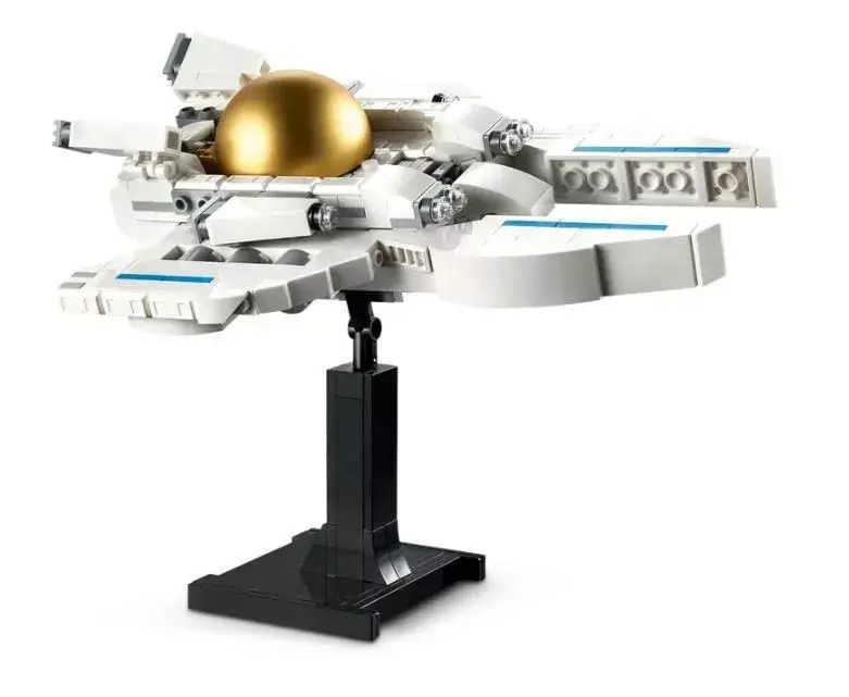 LEGO Creator 3-в-1 31152 Астронавт в космосе Photo 9