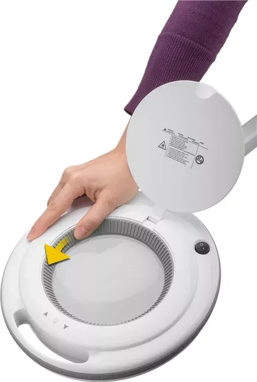 GOOBAY LED palielināmā lampa ar skavu 9 W Photo 9