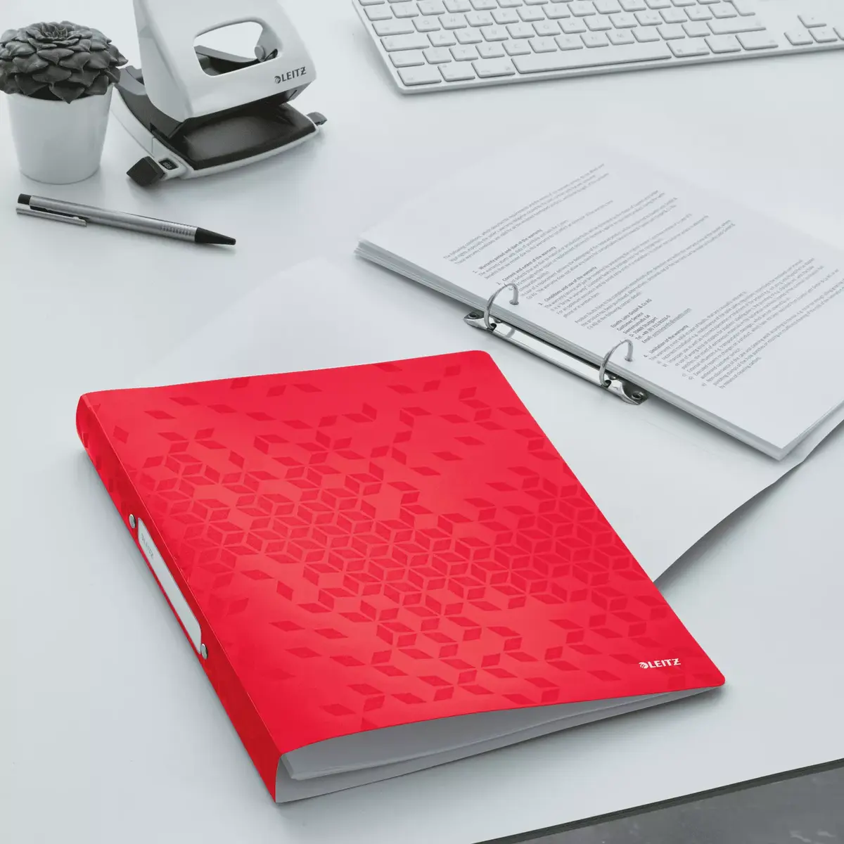 Leitz WOW Ring Binder A4 Red Photo 2